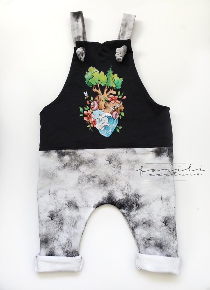Custom Euro Knit - Planet Heart Black, Little